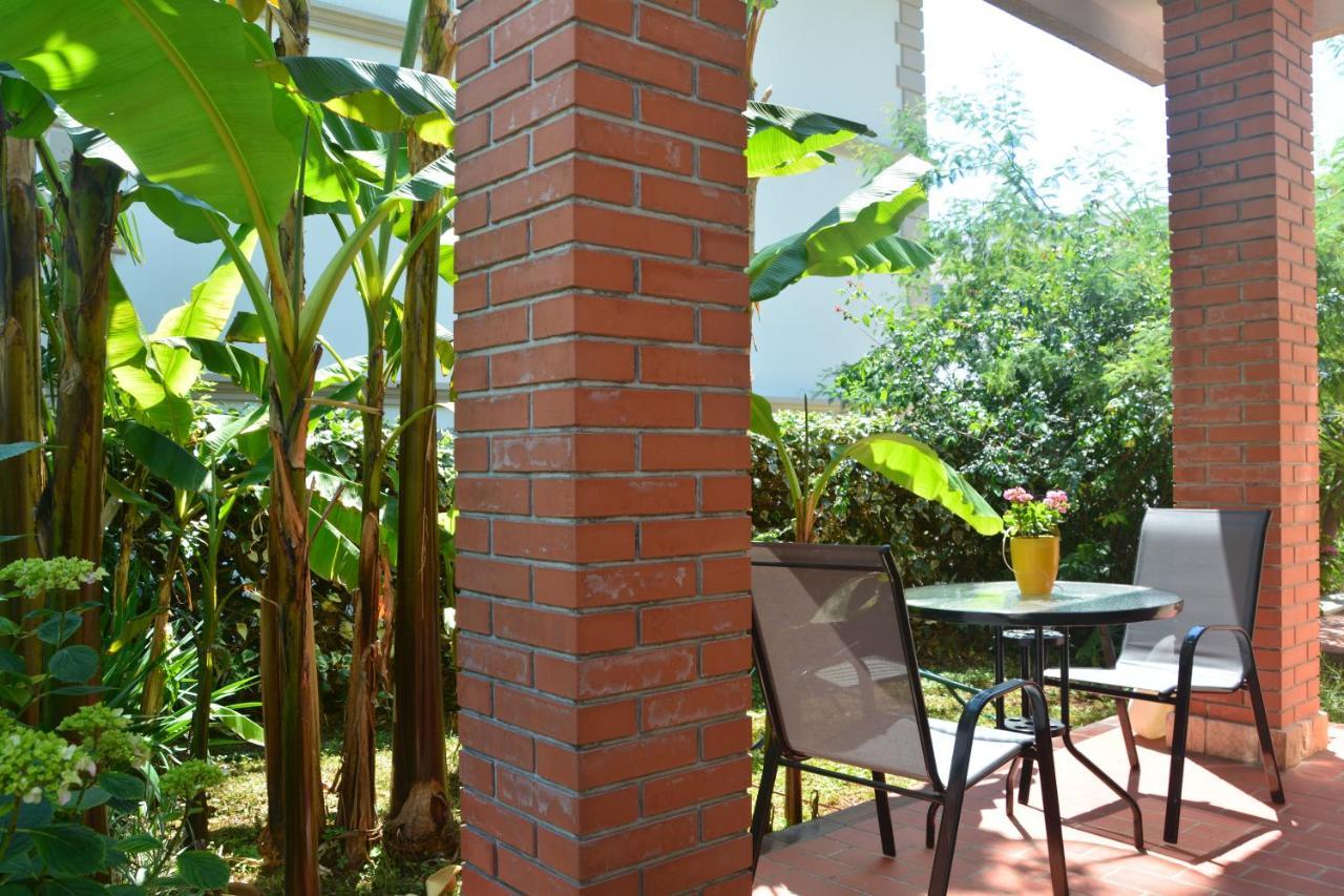 Apartments Orange Laurana Esterno foto